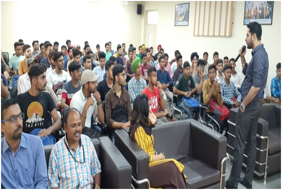 Applied Science Department organized an Alumni Interaction for 1st year students 