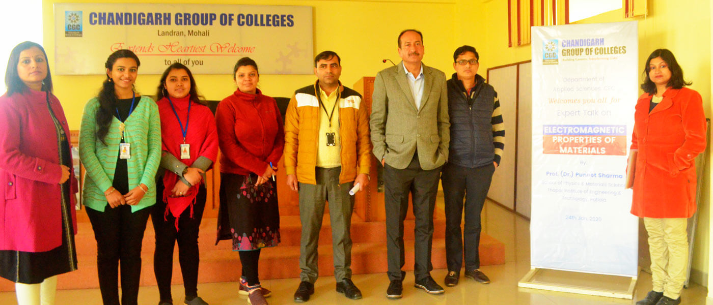 Applied Science Department organized Expert Talk on “Electromagnetic Properties of Materials 