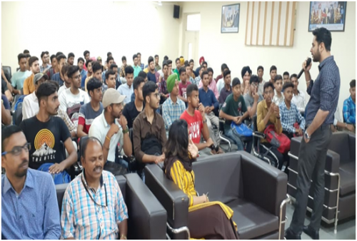 Applied Science Department organized an Alumni Interaction for 1st year students